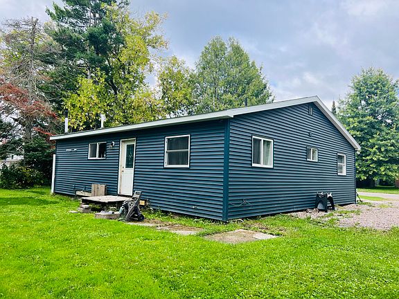 4th image of 1104 E 8th Ave