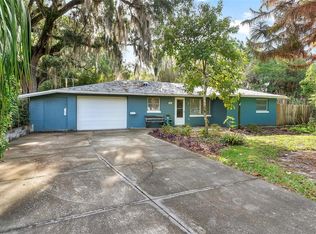366 Bay Rd, Mount Dora, FL 32757