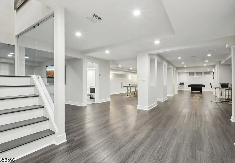 63 Roberts Rd — Photo 25