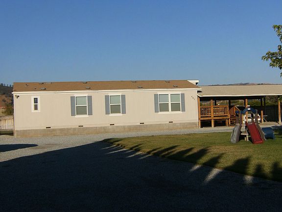 4th image of 585 Bauman Ct