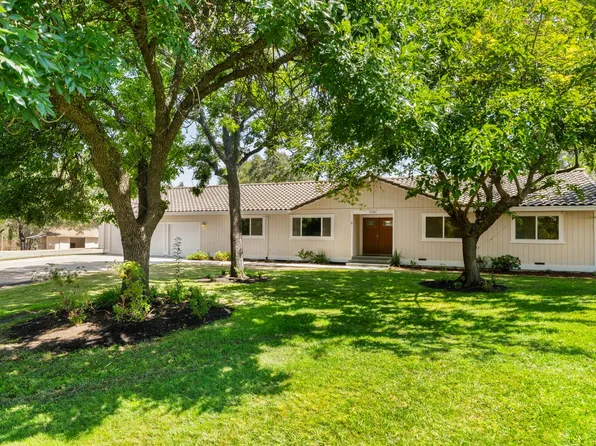 7845 Jeannie Ct, Loomis, CA 95650