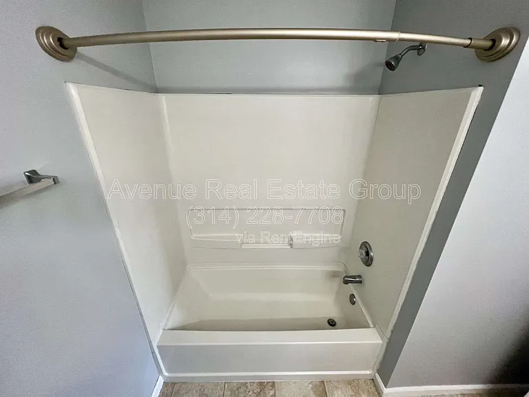 35 Spring Borough Ct — Photo 17