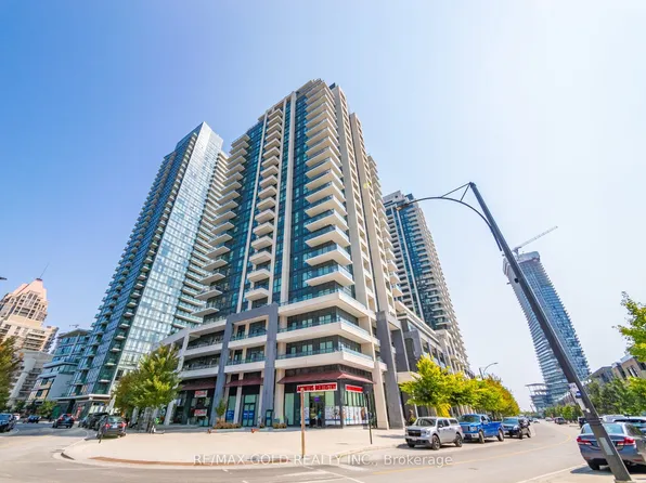 4085 Parkside Village Dr #1803, Mississauga, ON L5B 0K9
