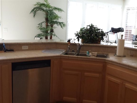 4th image of 6856 New Melones Cir