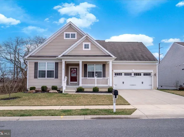 247 Silky Dogwood Ln, Middletown, DE 19709