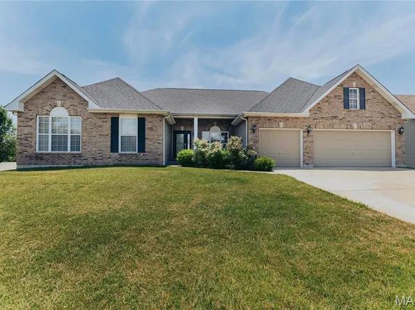 4344 Westhampton Place Cir, Saint Charles, MO 63304