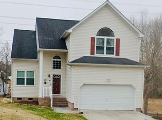 1806 Providence Creek Cir, North Chesterfield, VA 23236
