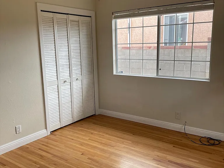 1911 Truman St NE — Photo 13