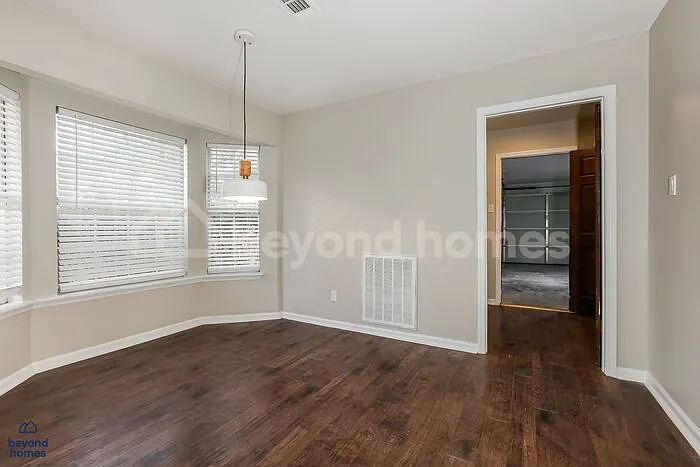 10 Wild Cherry Ct — Photo 4