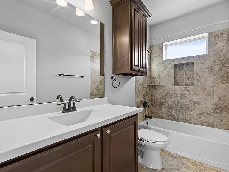 2812 Orchid St — Photo 34