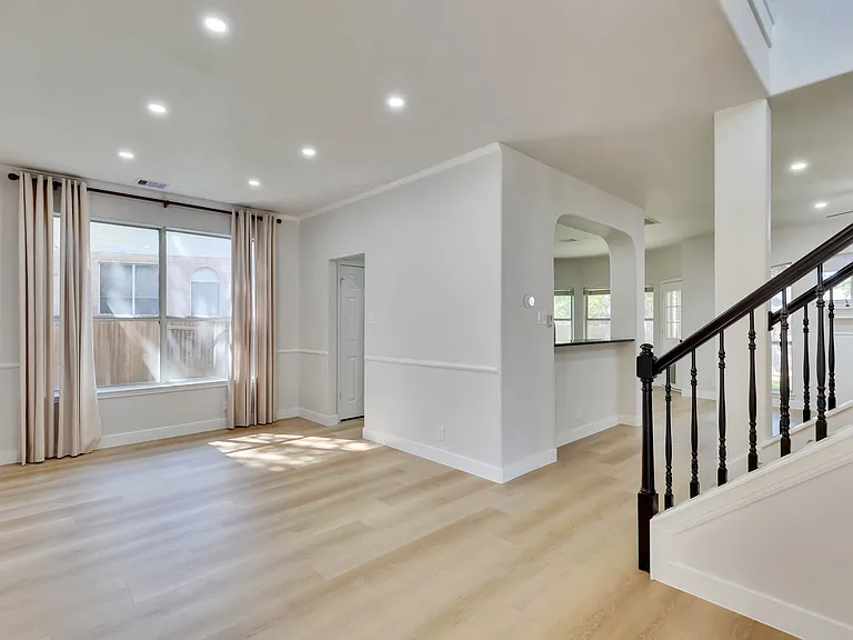 10108 Andora Dr — Photo 1