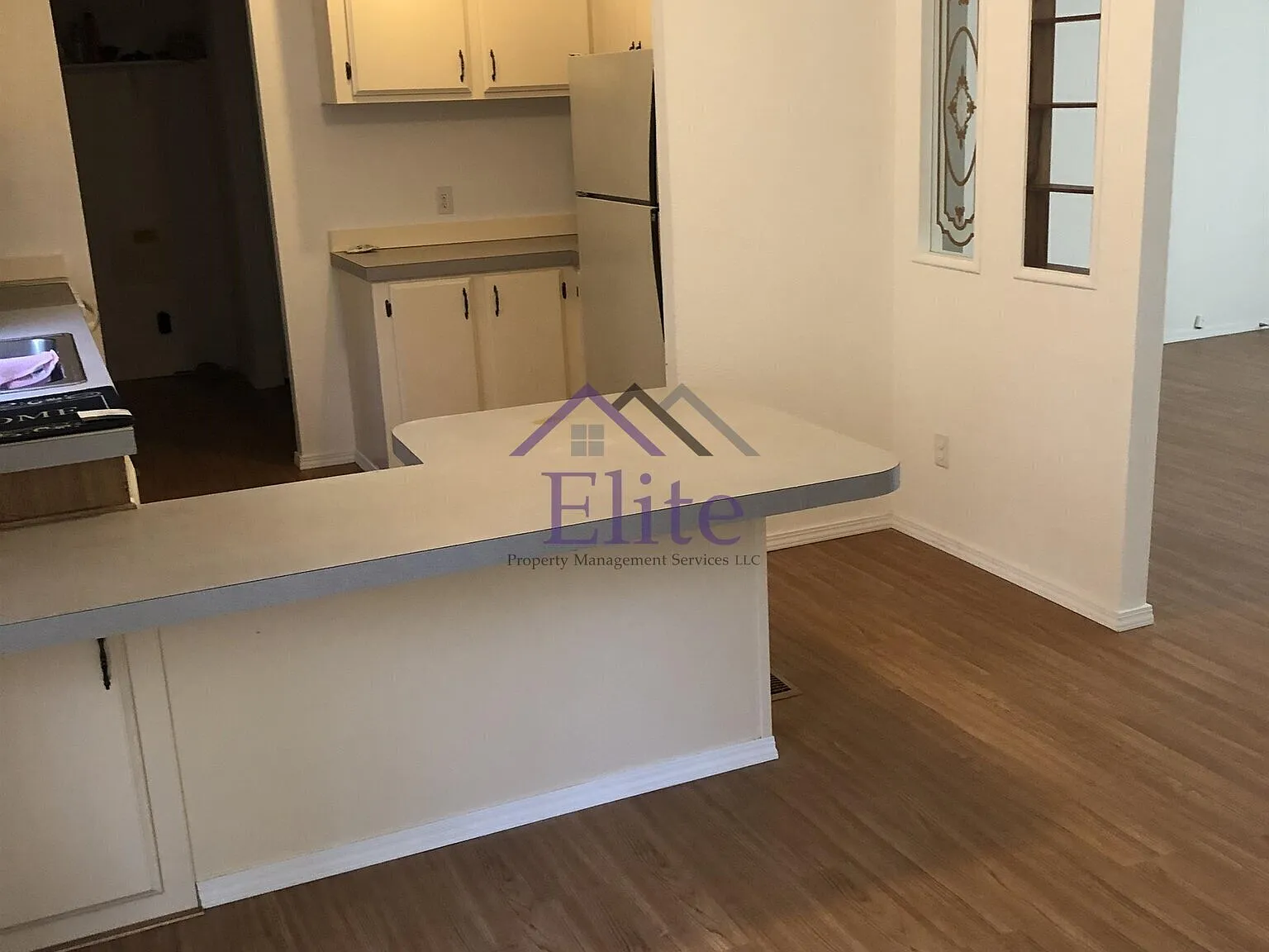3 bed, $1,900 — Photo 3