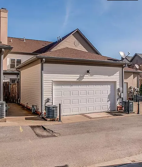 1013 Cumberland Park Dr — Photo 22