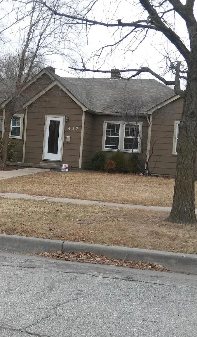 2 bed, 1200 sqft, $1,050 — Photo 1
