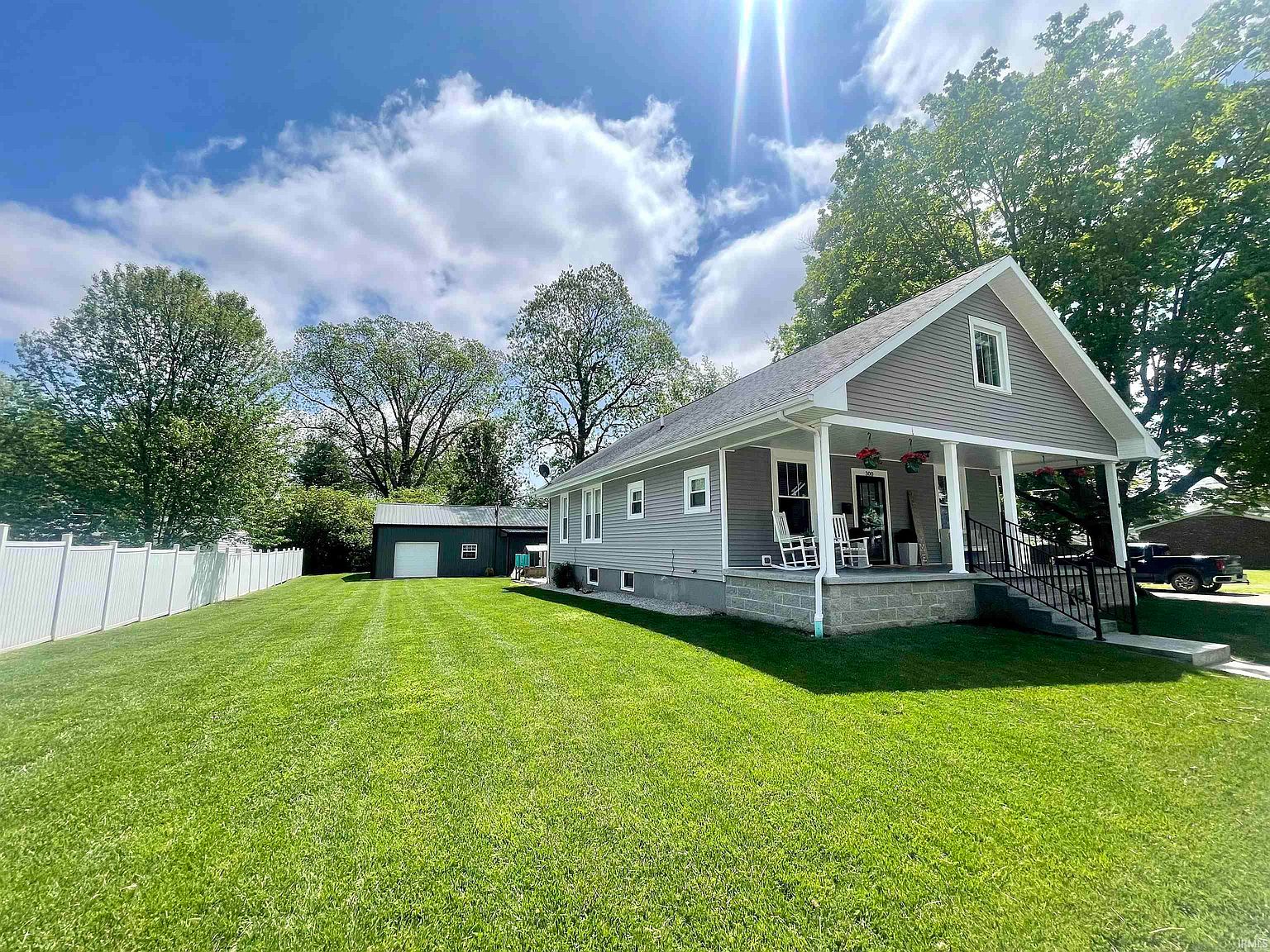 300 N Main St, Fort Branch, IN 47648 Zillow