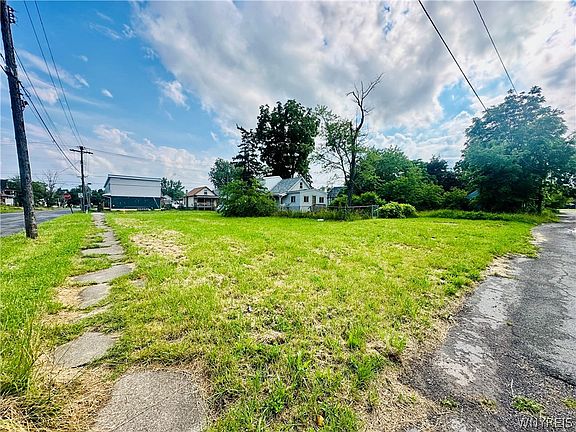 4th image of 1164 Whitney Ave #48