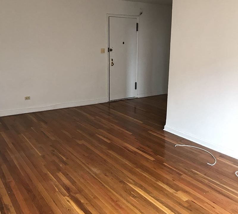 1st image of 130 E 18th St APT 6A