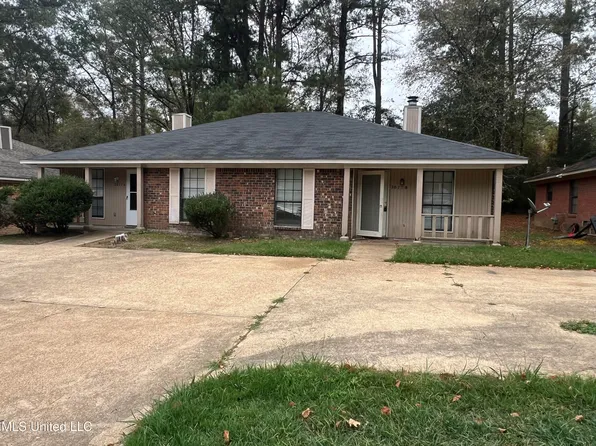2077 Cooperwell Dr #A & B, Jackson, MS 39204