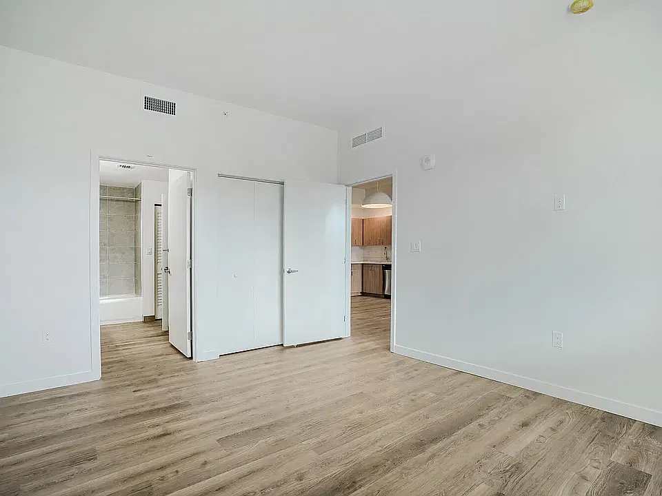 1 bed, 645 sqft, $1,880 — Photo 4
