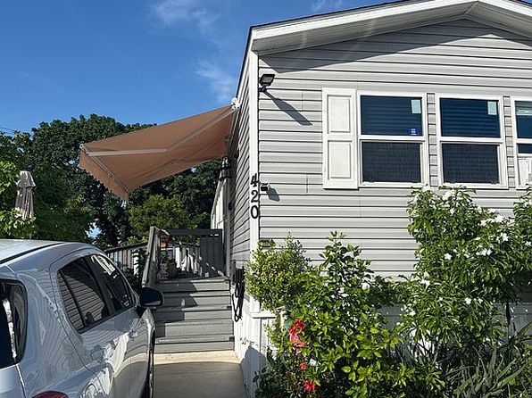 420 SW 130th Ter
