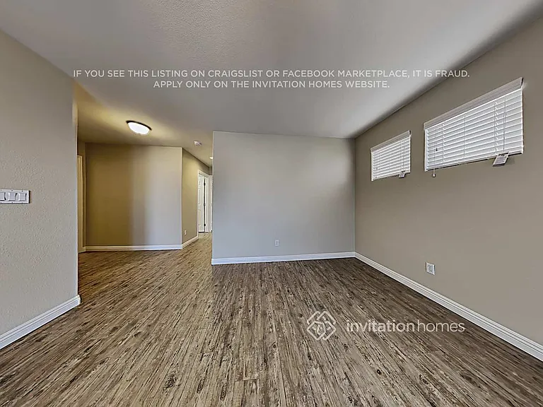7024 Pacific Coast St — Photo 10