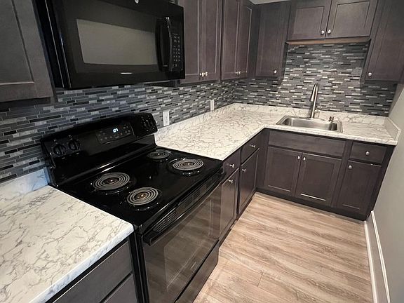 3rd image of 68 Kenney St #3