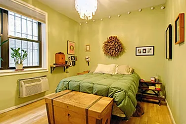 Sold by Avenue Sotheby's International Realty