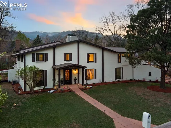 26 Hutton Ln, Colorado Springs, CO 80906