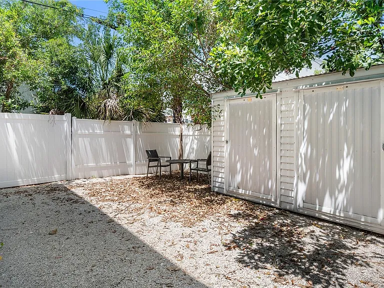 1739 Siesta Dr #2 — Photo 15