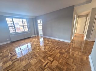 194-25 64th Ave #C, Fresh Meadows, NY 11365