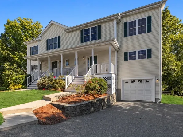 9 Blue Jay Cir #2, Wakefield, MA 01880