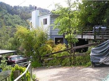 1st image of 165 Pine Dr