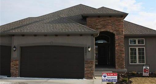 1st image of 4527 NE 95th St
