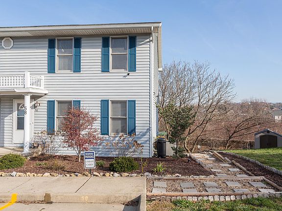 2nd image of 58 Easthampton Ct