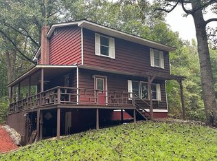 9604 Richmond Rd, Warsaw, VA 22572