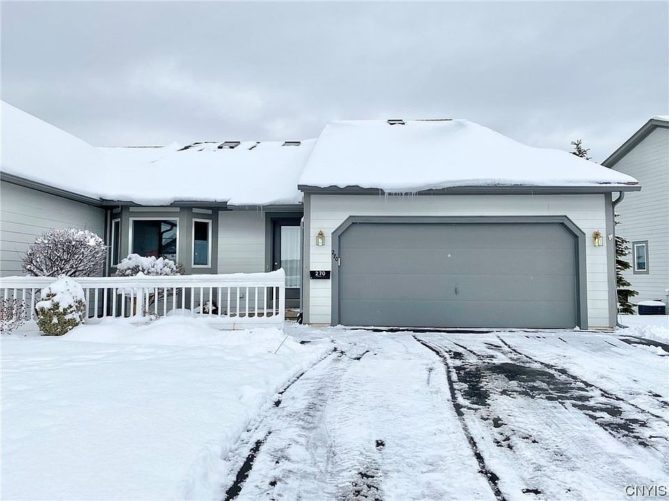 1st image of 270 Oarlock Cir