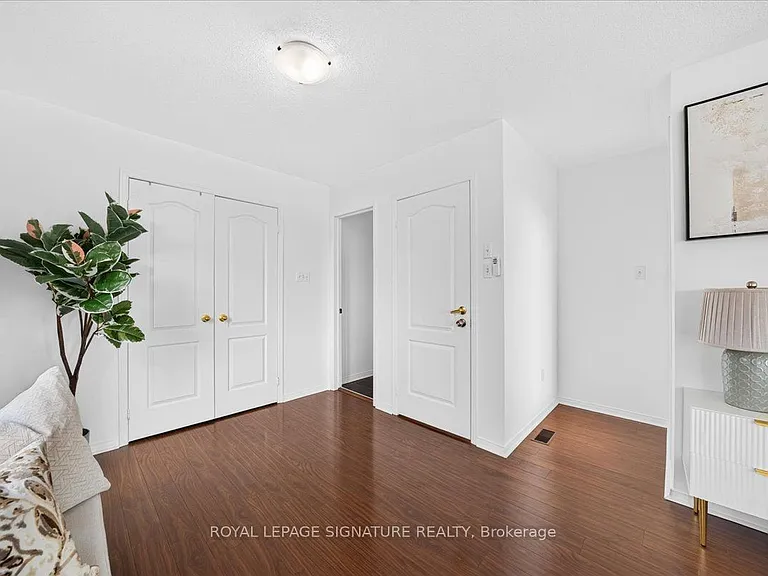 735 New Westminster Dr #59 — Photo 37