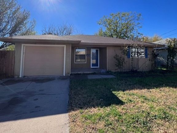 2nd image of 2301 S 18th St