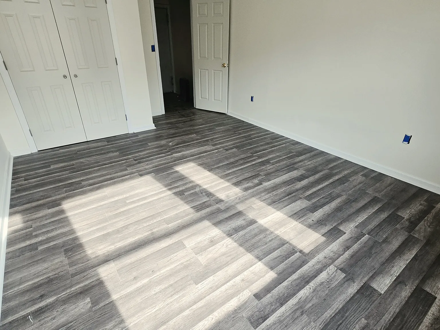 3 bed, 1100 sqft, $3,500 — Photo 4
