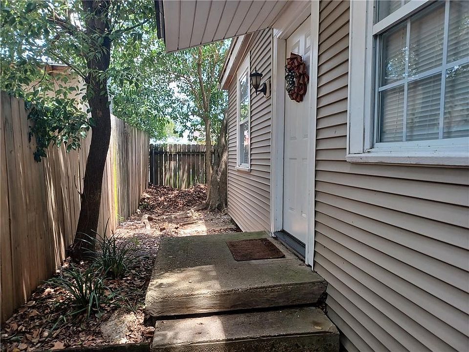 1st image of 3607 Johnson St #A