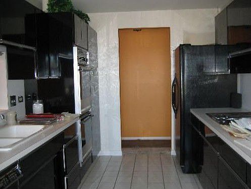 4th image of 9723 Mill Ct E APT 2B