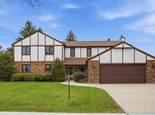 171 N Woodcrest Dr N, Fargo, ND 58102
