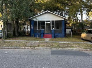 651 Basswood St, Jacksonville, FL 32206