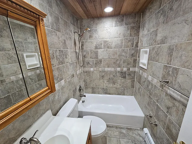 2 Carnegie Dr #2 — Photo 23