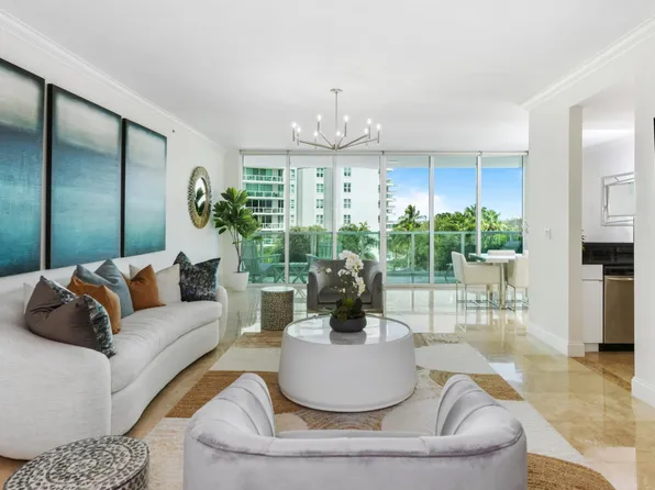 550 SE Mizner Boulevard #B402, Boca Raton, FL 33432