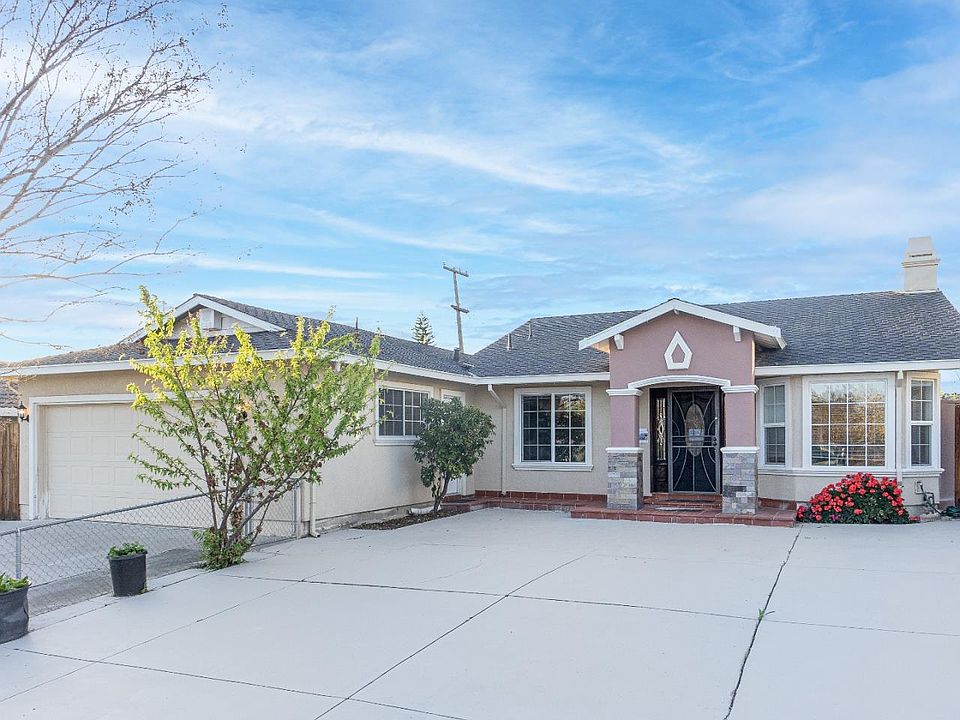 1st image of 3269 Ruskin Dr