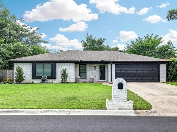 7824 Daniel Dr, North Richland Hills, TX 76182