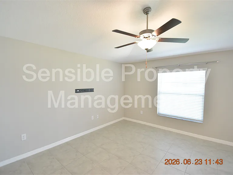 13021 Meadow Pond Pl — Photo 7