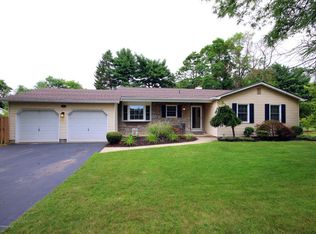 14 Ivins Ct, Aberdeen, NJ 07747