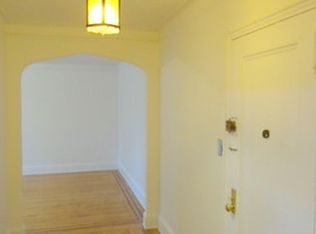 84-48 118th St, Richmond Hill, NY 11418